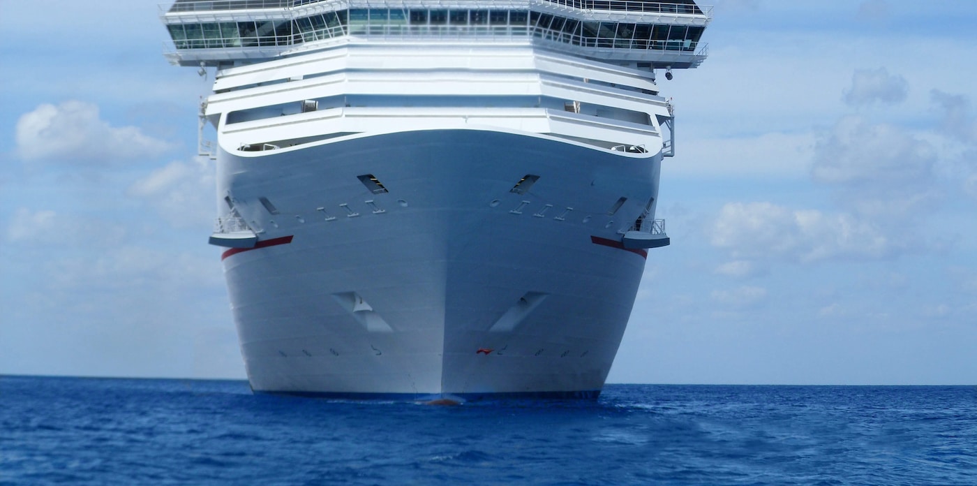 cruise-ship_0.jpg