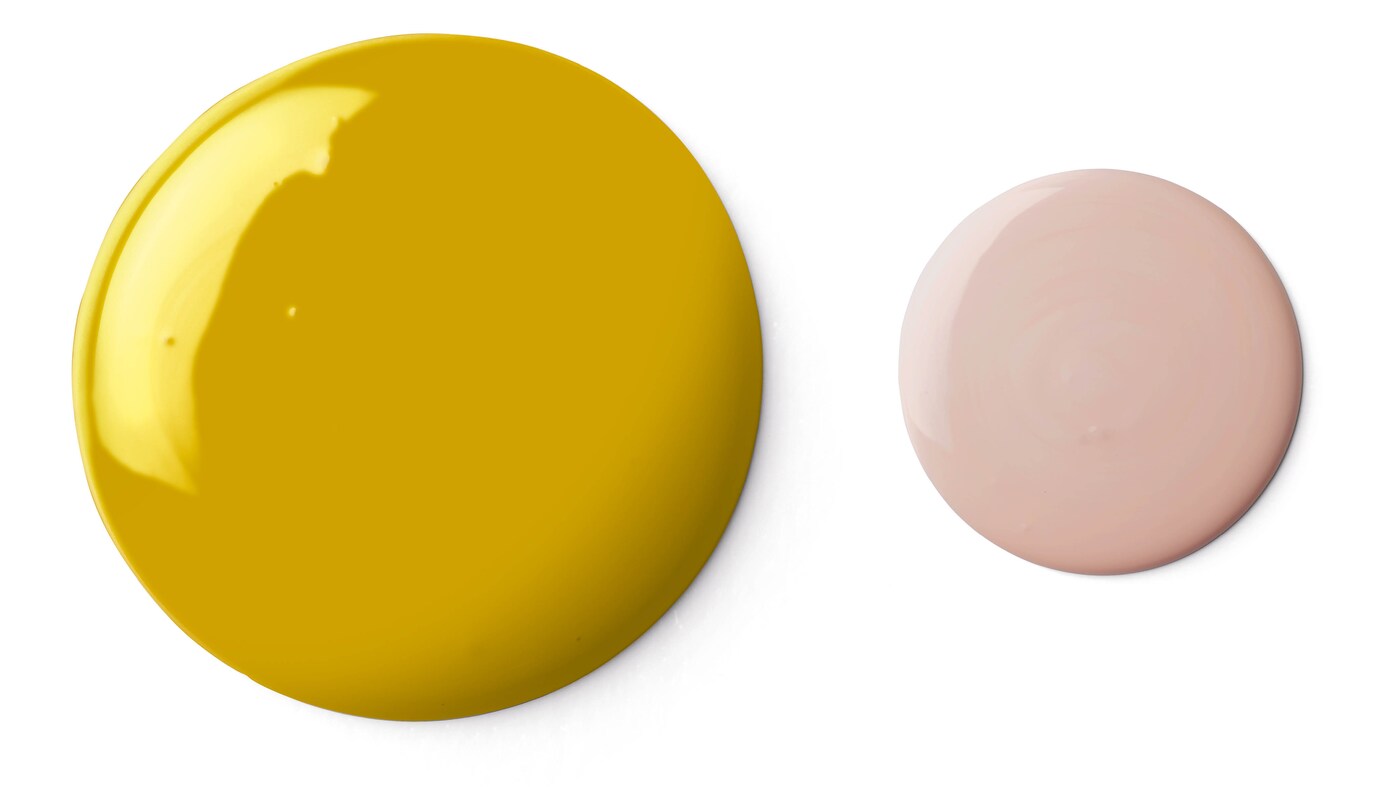 Le jaune ocre apporte une touche ensoleillée et chaude lorsqu’il capture la lumière.