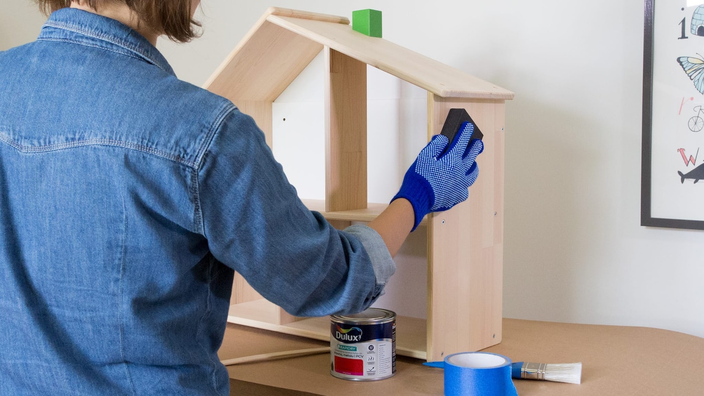 Zmatowienie drewnianej półki