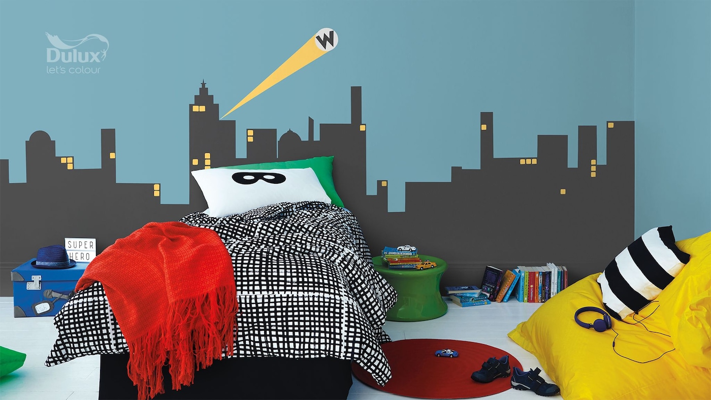 Jeśli Twoje dziecko marzy o zostaniu superbohaterem, Dulux przedstawia aranżację pokoju superdziecka w kolorze niebieskim.