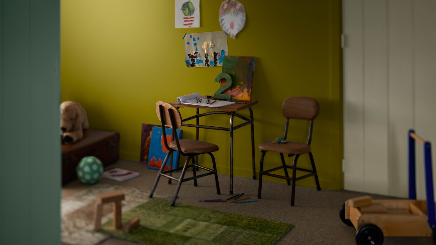 Green is the dream colour for a versatile baby bedroom. It’s soothing enough to give a good night’s sleep but energising enough to aid concentration.