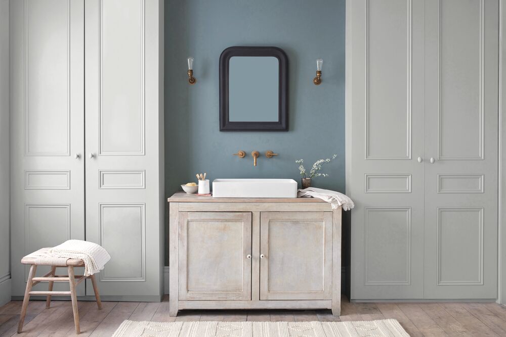 Clean Denim wall for Bathroom
