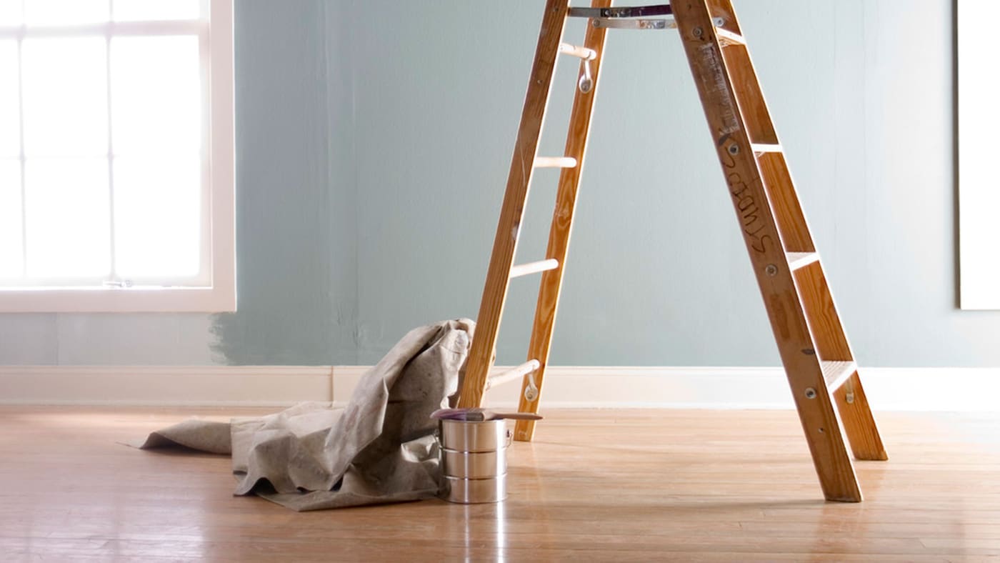 Preparing to paint your ceiling? Follow this step-by-step guide to achieving a flawless finish.