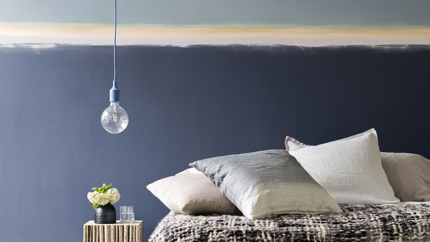 Colour and decoration inspiration for creating a cosy guest bedroom.