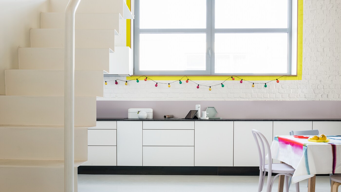 Use accent colours to build a cohesive look on your walls and in your furnishings.