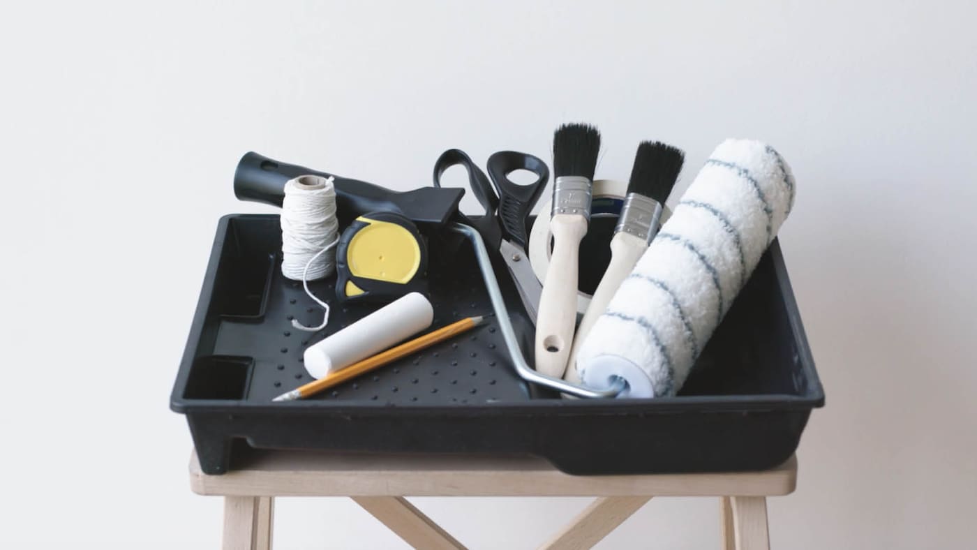 Tous les outils dont vous avez besoin pour peindre un mur bicolore