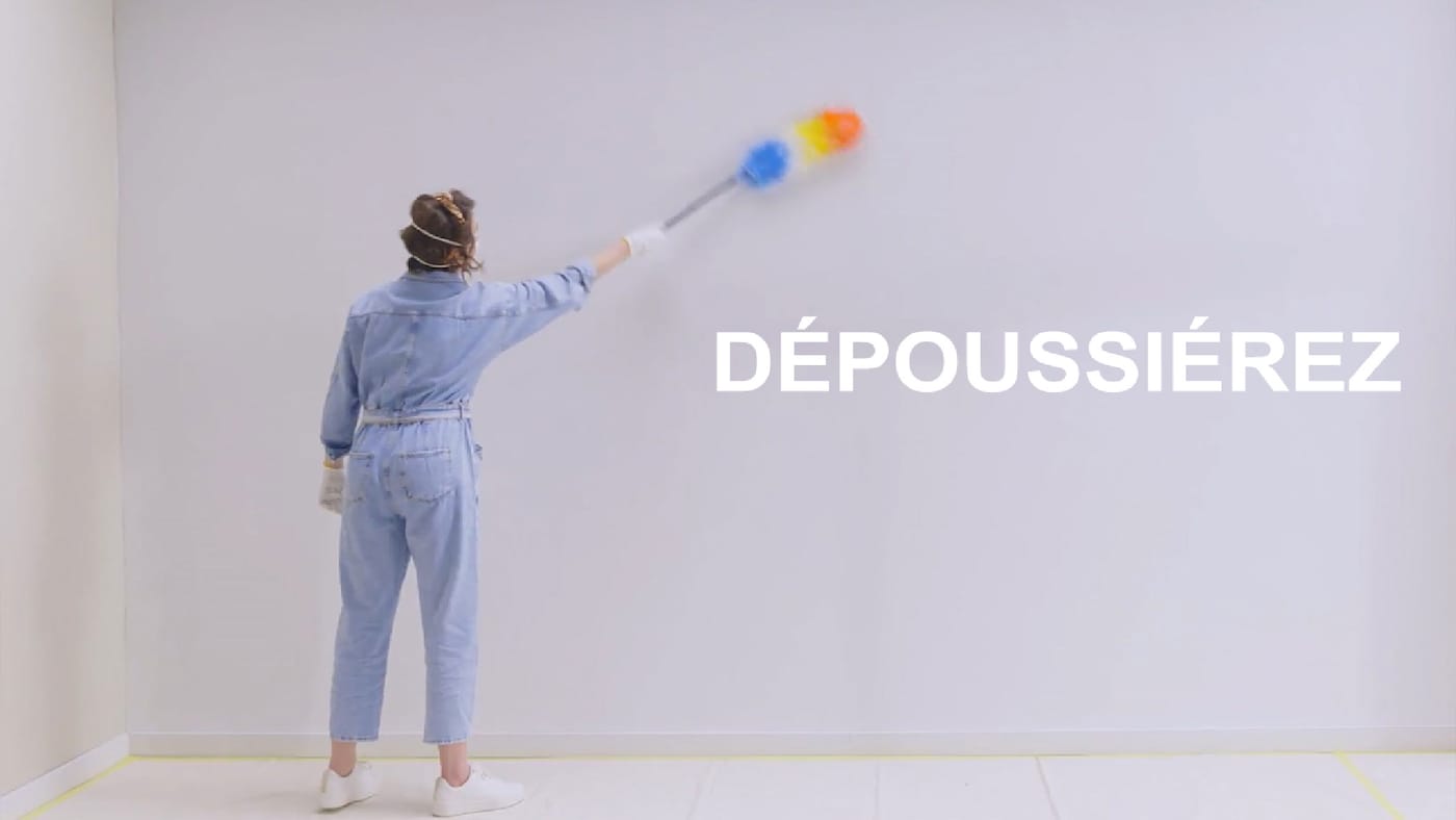 Dépoussiérez le mur avant de le peindre