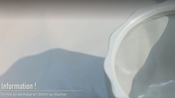 Suivez nos recommandations pour obtenir une application uniforme et sans défaut de la peinture Ecran+ Multi-supports sur votre objet jardin. Obtenez un résultat professionnel.