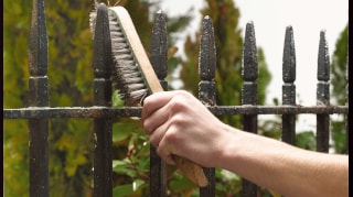Hammerite products for surface preparation
