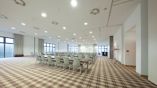 Hotel_Gastro_Neuss_Alpenglueck img 2