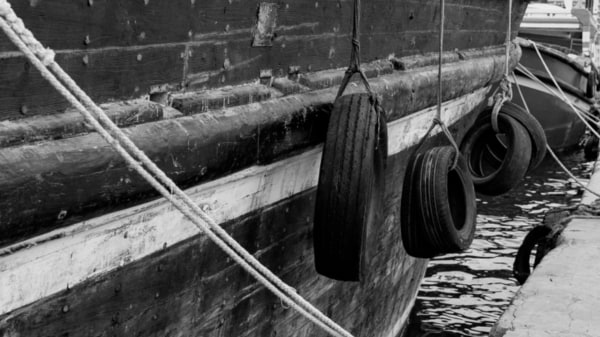 photos anciennes marque Julien peinture