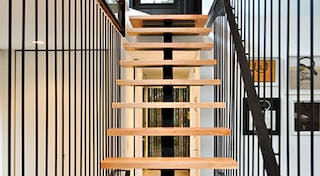 Kies de juiste traplak voor jouw trap