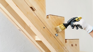 Lakierowanie schodów krok po kroku