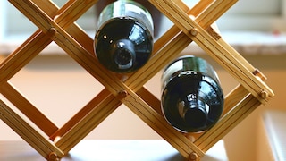 Jak zrobić drewniany stojak na wino?