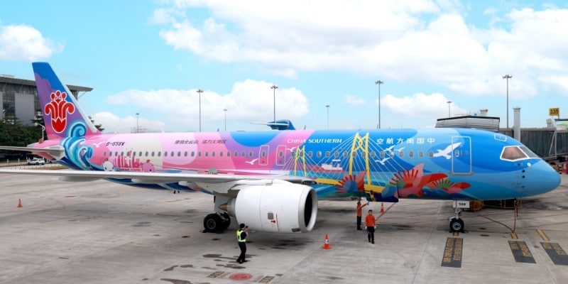 44 Colors of Aerodur 3001 - COMAC C919