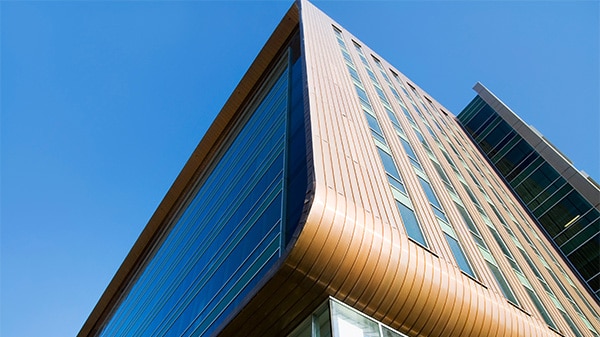 Public & institutional buildings