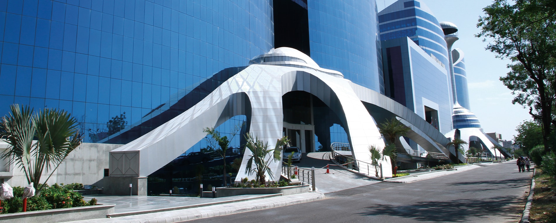 Revestimentos Comerciais, Agrícolas e Residenciais