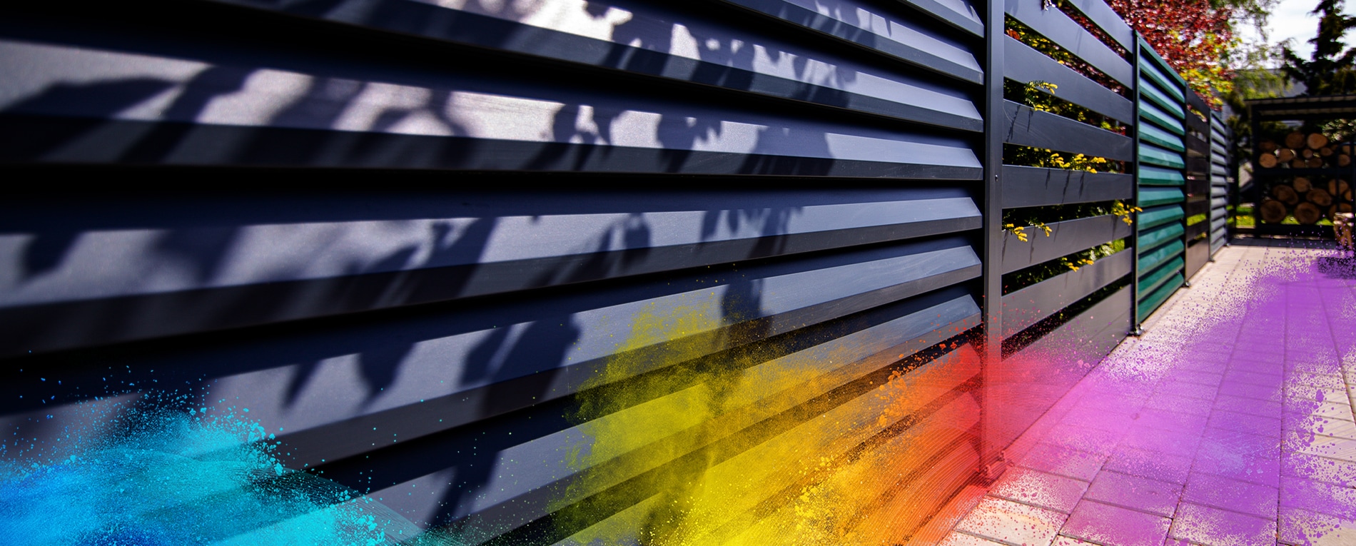 Valla recubierta con pintura en polvo de colores