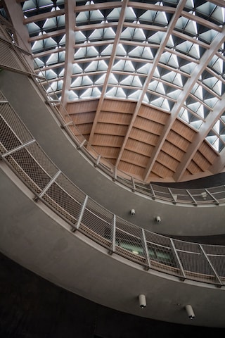 AkzoNobel delivers on commitment by returning an additional €5.5 billion to shareholders following the sale of Specialty Chemicals