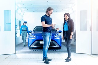 AkzoNobel lanceert eerste tool in de sector om duurzaamheid van schadeherstelbedrijven te stimuleren