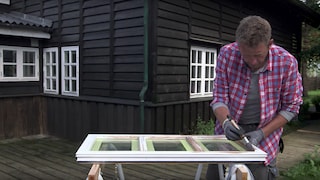 VIDEO: SÅ HÄR MÅLAR DU DINA FÖNSTER