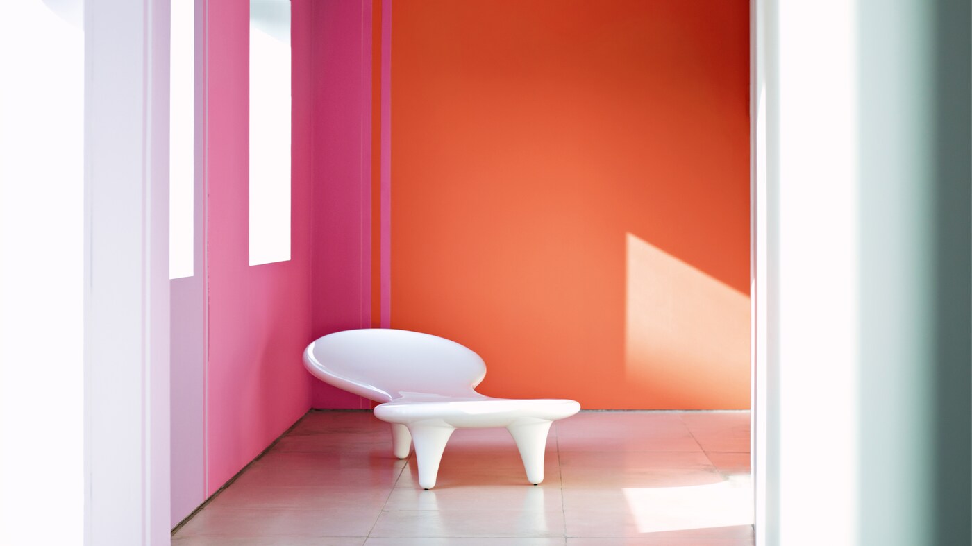 Les palettes de couleurs harmonieuses font partie des plus faciles à créer. Il suffit de combiner des couleurs proches sur le cercle chromatique, un outil utilisé par les artistes et les architectes pour connaître les interactions entre les différentes couleurs.