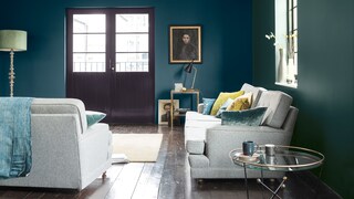 Des tendances couleurs sombres pour une maison à la mode