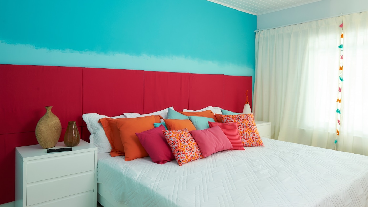 Quarto feito pela arquiteta Andressa Fonseca e Karin Kenigsberg com as cores Beleza do Caribe, Verde Riacho e Olhar Encantador.