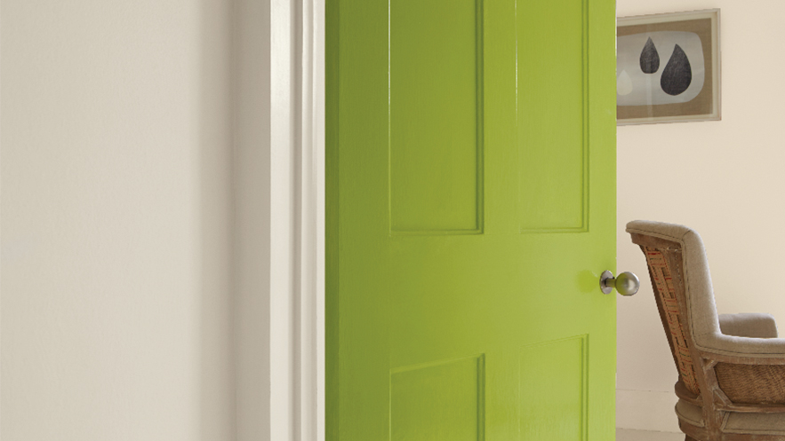 Ficou mais fácil pintar seus móveis de madeira e metal