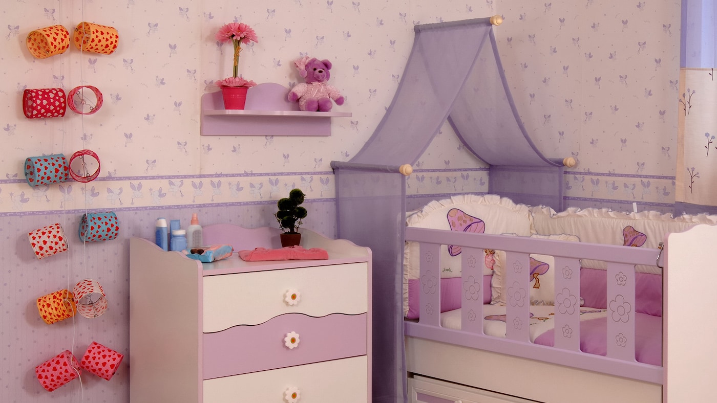 Quarto de bebê rosa com roxo | Tintas Coral.