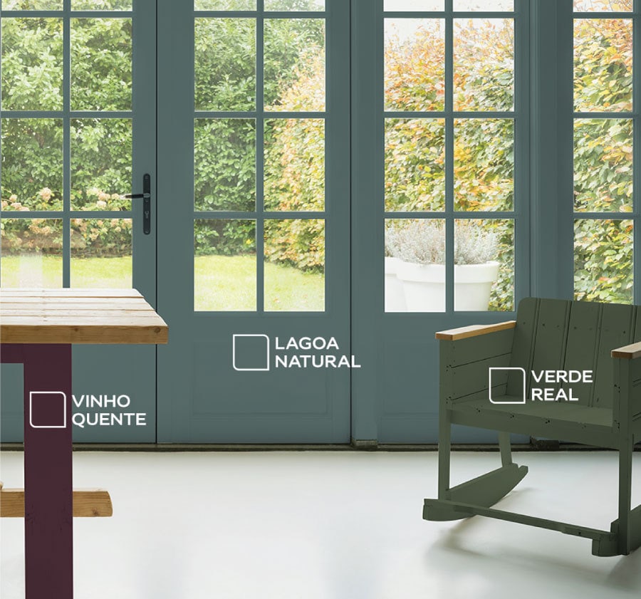 Tutorial de como usar as Tintas Coral para renovar a Pintura Móveis de Madeira.