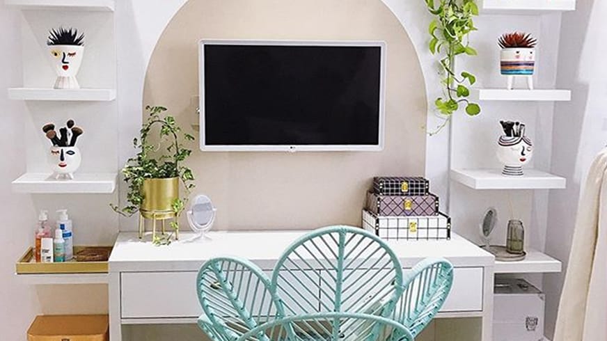 Tutorial de como usar as Tintas Coral para inovar com Arco na parede.