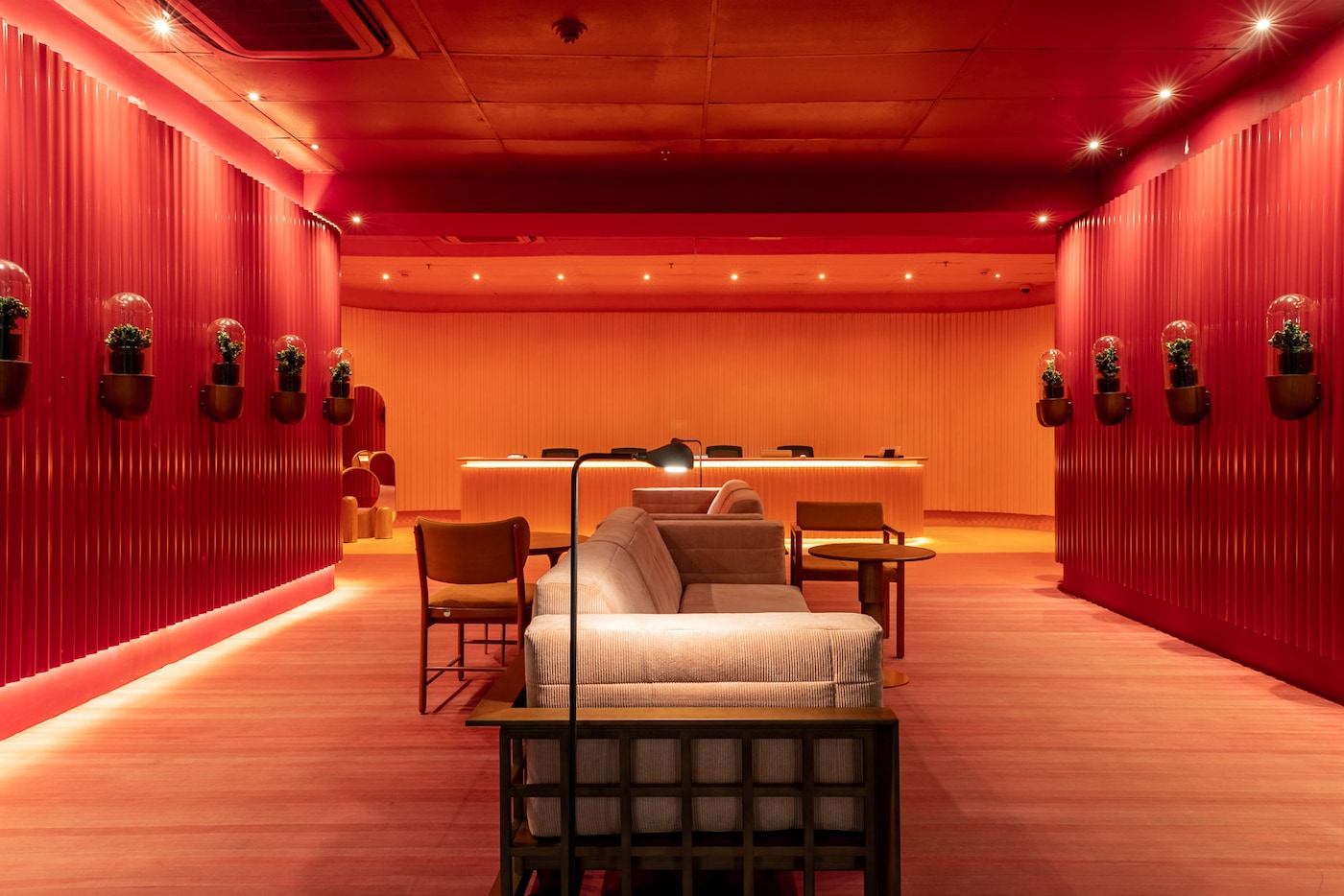 Clube Coral, de Leo Romano, para CASACOR Brasília