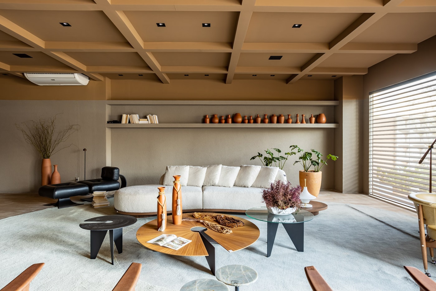 Living Essência, de Alessandra Nahas e Vanessa Graner, para CASACOR Goiás