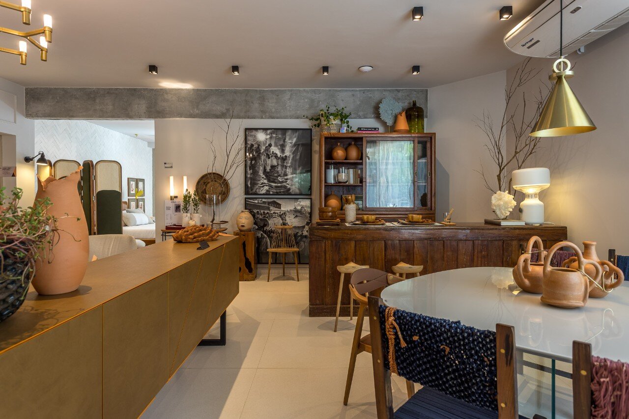 Coral. A tinta oficial CASACOR Bahia | Casa Vert por Bau idealizado pelos arquitetos Ana Paula Guimarães e Thiago Manarelli