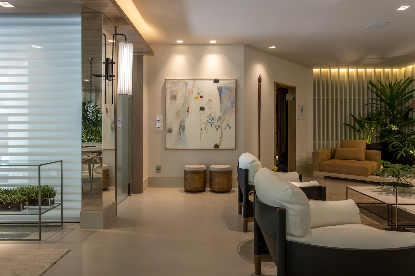 Coral. A tinta oficial CASACOR Bahia | Terceiro  imagem do Espaço Deca por Aline Cangussu