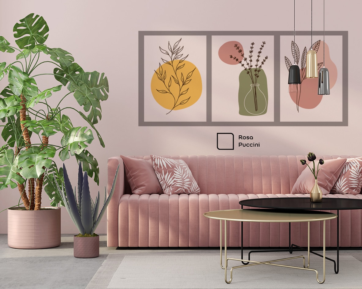 Sala de estar renovada com a cor Rosa Puccini da Tintas Coral, o rosa clarinho ficou incrível com as pinturas orgânicas na parede e o sofá em tom de rosa mais escuro.