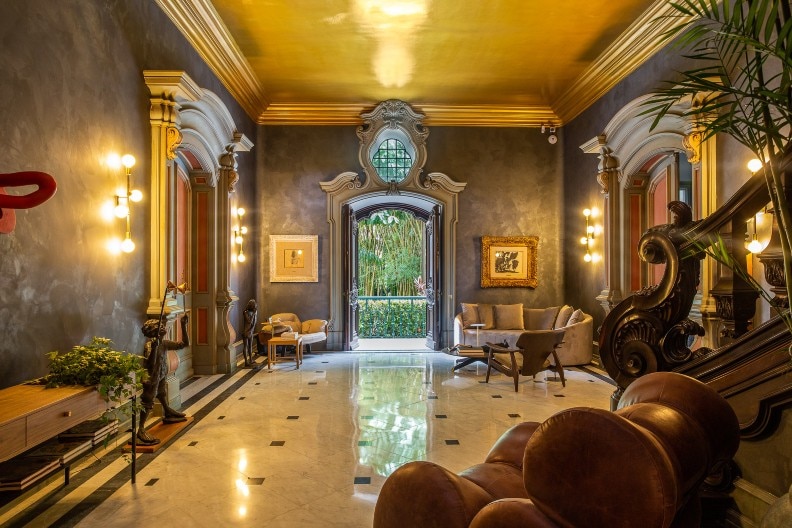 Hall de entrada da CASACOR Rio de Janeiro, por Rodrigo Jorge