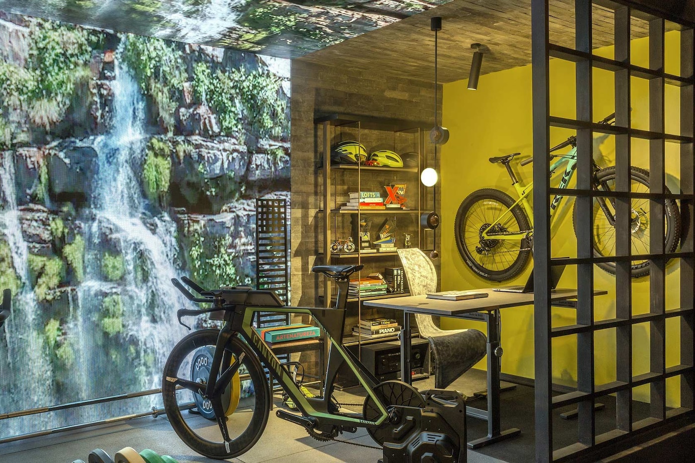 Ambiente com cachoeira decorado com parede Tintas Coral casacor 2020 Brasília.