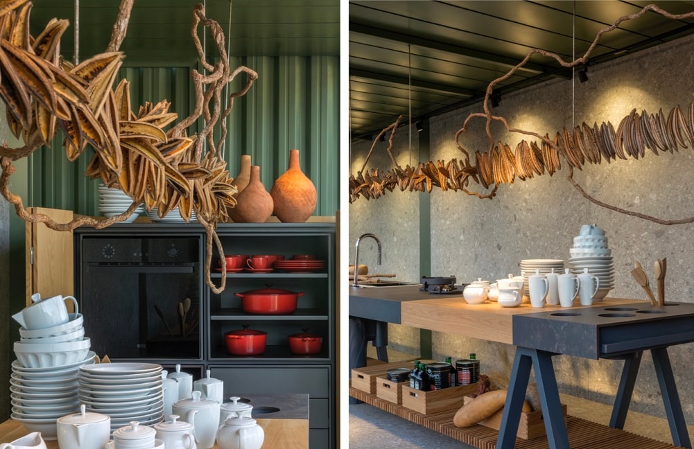 Cozinha decorada com parede Tintas Coral casacor 2020 Brasília.