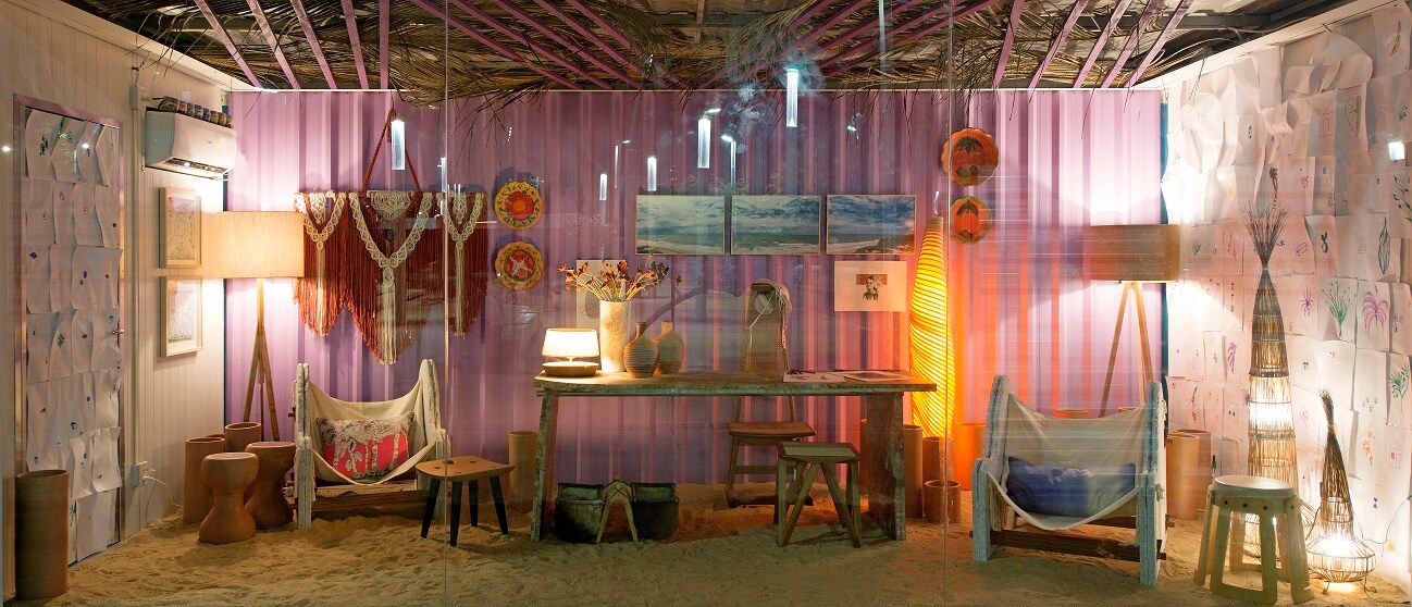 Ambiente decorado com parede Tintas Coral casacor 2020 Ceará.