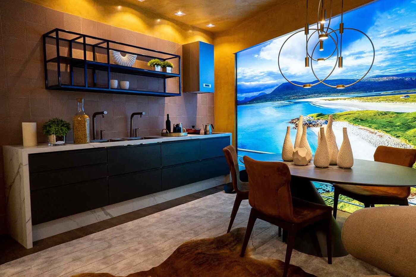 Cozinha decorada com Tintas Coral casacor 2020 Paraná.