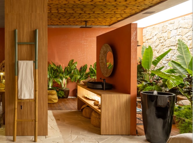 Sala da Casa de Raiz, de Mariana Mendonça e Shoraya Canedo, para CASACOR Goiás