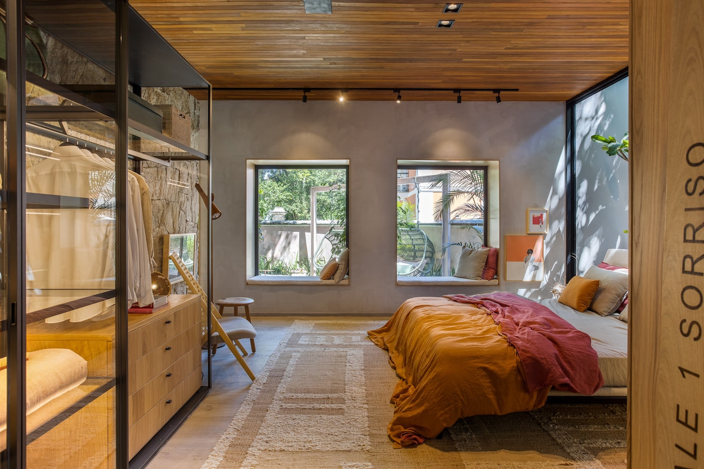Quarto da Casa UP, de UP3 Arquitetura, para CASACOR Rio de Janeiro