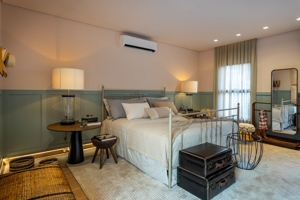 Suíte de Campo do Casal, de Thais Baratella e Fabiana Barrado, na CASACOR Riberão Preto 