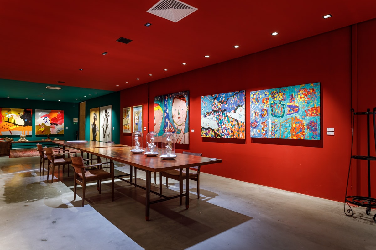 Sala de jantar da Galeria de Arte, por Genésio Maranhão para a CASACOR Goiás