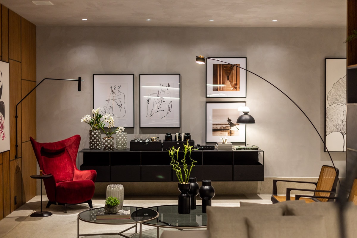 Sala do Loft Origami, de Natália Veloso, em CASACOR Goiás