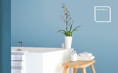 Arbeitsplatz mit Wandfarbe Blütenrosa