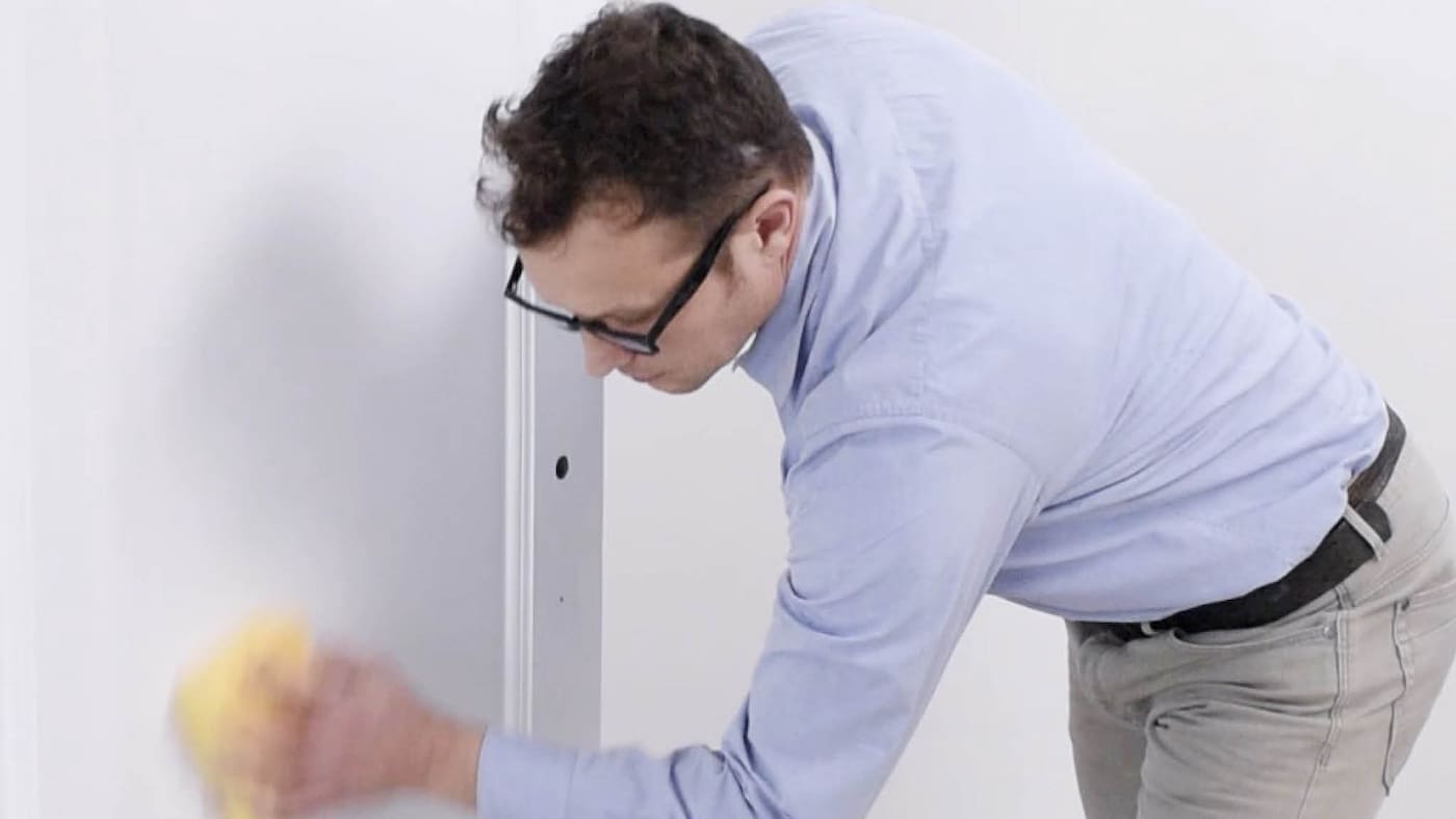 To get an ultra-smooth finish, it’s essential that you dust down your walls before you start to paint.