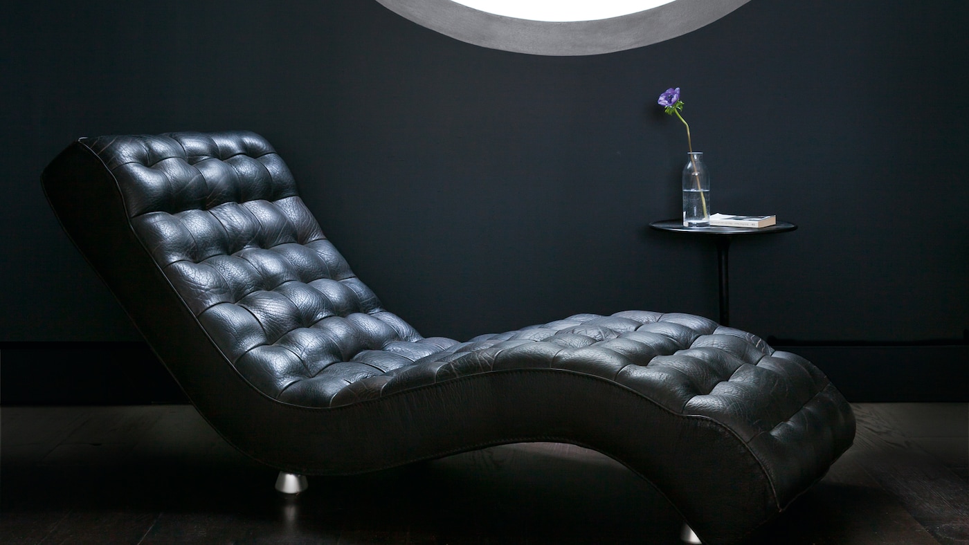 Keep it simple with a colour palette of jet black, charcoal grey and fresh white, or add just one primary hue into the mix for a bold, high-contrast look.